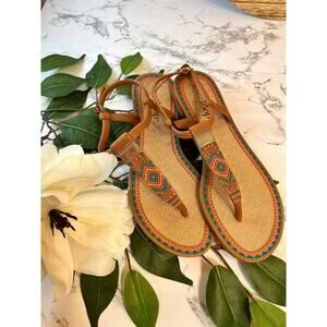 New with tags Strappy Boho Sandals size 6